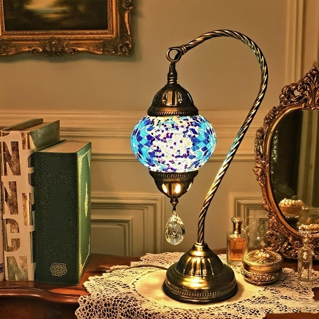 Lampe de Table en Mosaïque Turque Fait Main - Lampe en Verre Bohème pour Décoration d'Intérieur, Style Marocain et Arabe, Design Vintage, Idéale pour Chambre, Café, Balcon Jardin, Alimentation USB
Ouvrir dans un nouvel onglet.