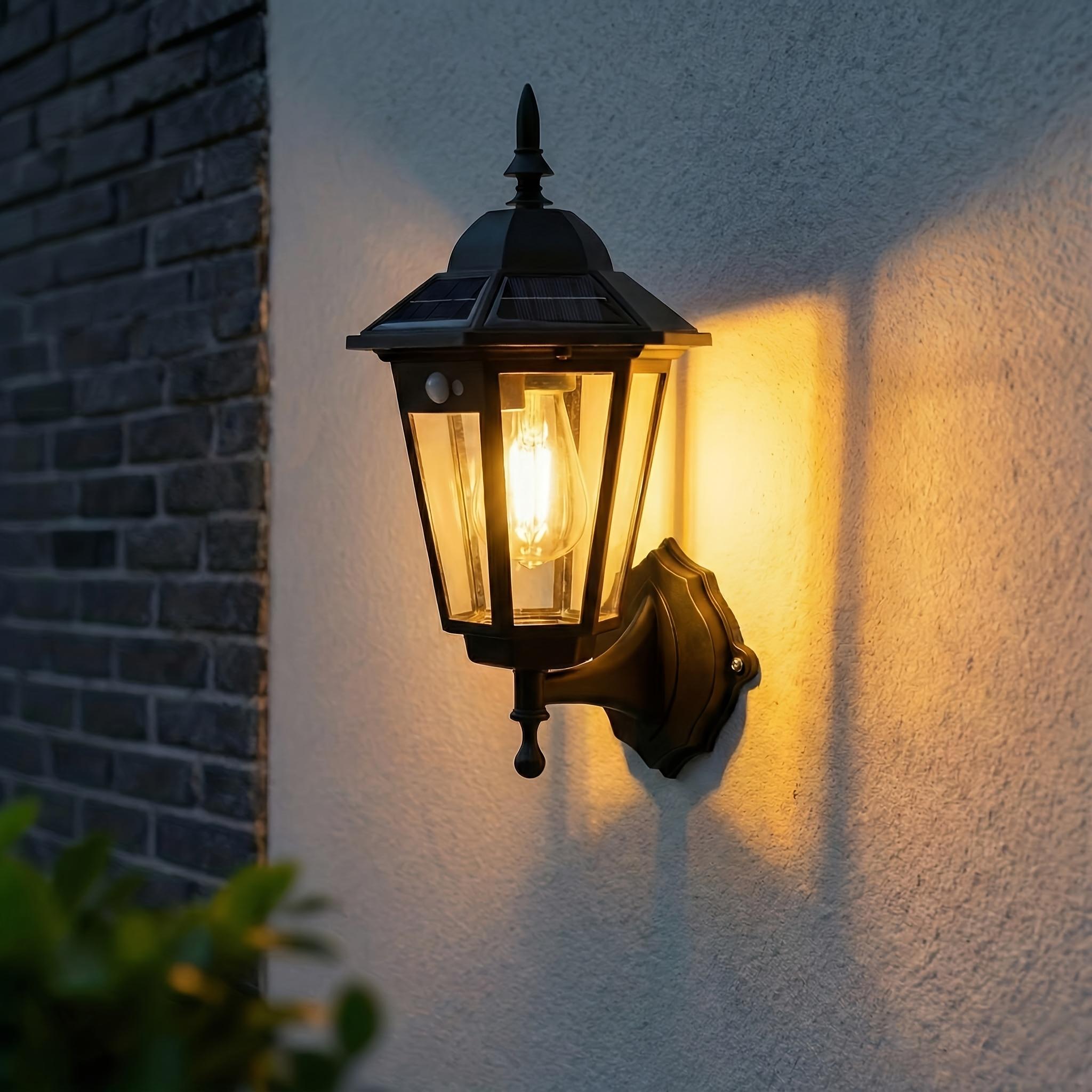 1pc Lampe Solaire de Jardin Rétro Paysage Filament Tungstène Décoration Extérieure de Sol Rue Lampe LED Solaire de Jardin IP44, Lampe Murale Extérieure en Aluminium Antirouille Poteau de Porte Lampe Murale Rétro Européenne en Verre de Semen